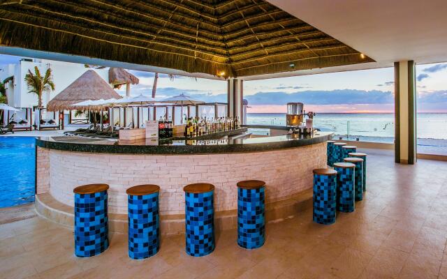 Desire Riviera Maya Resort, Couples Only - Adults Only All Inclusive