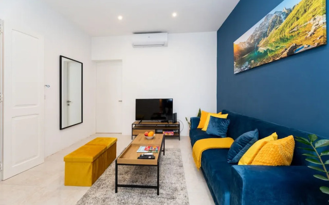 Chic 1BR Retreat in St Julian's