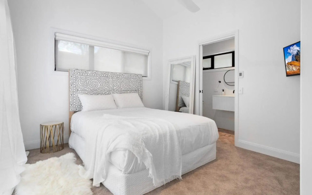 The Jindabread House