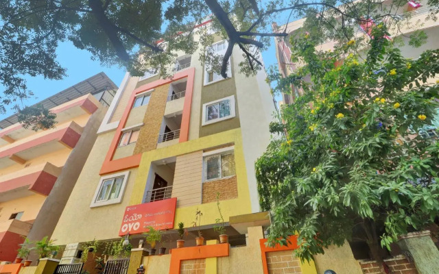 OYO Flagship 701985 Amrutha Spaces