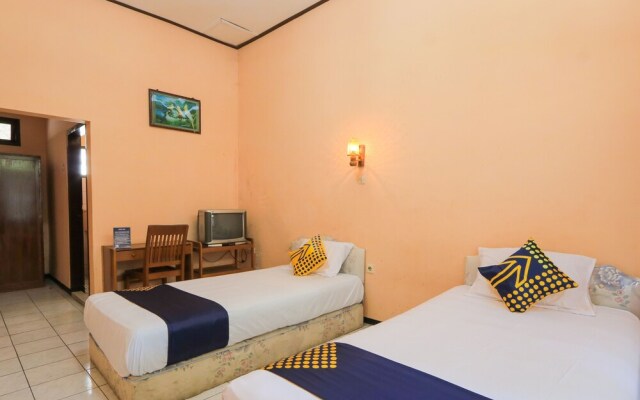 Hotel Raung View by OYO Rooms
