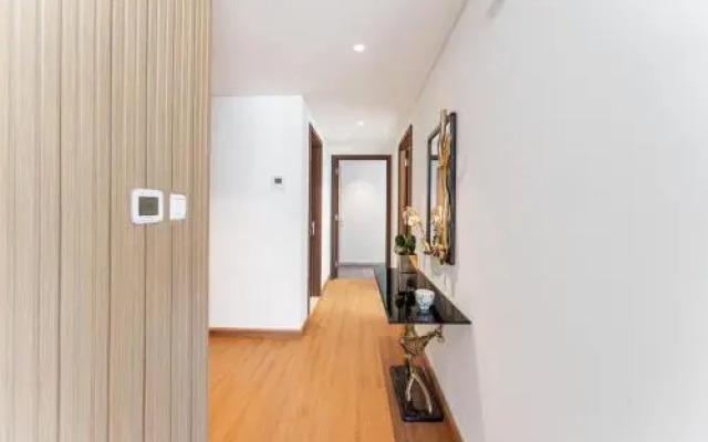 boulevard point view