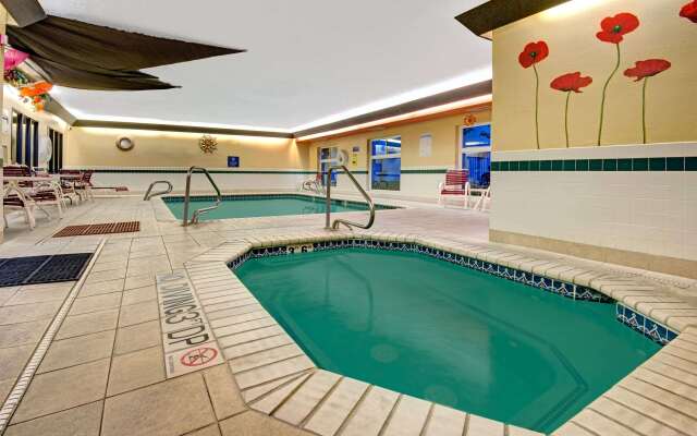 Days Inn & Suites by Wyndham Airport Albuquerque
