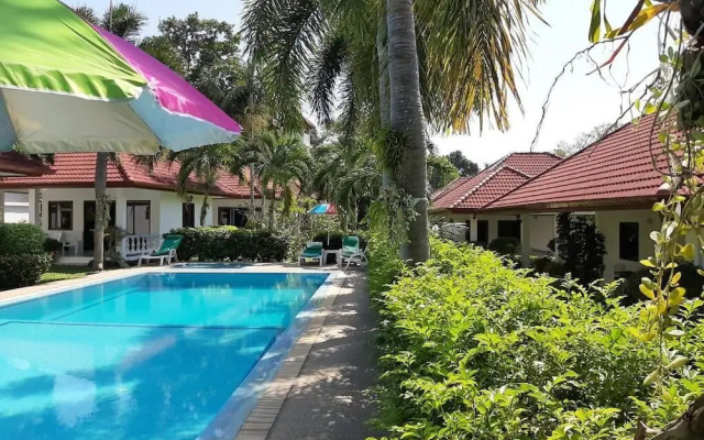 D&K Smiley Phuket Resort