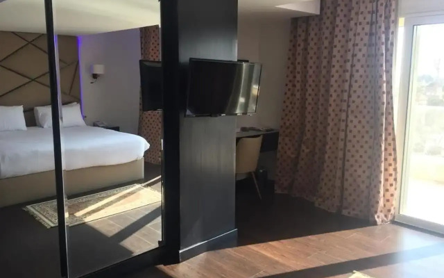 Royal Maadi Hotel