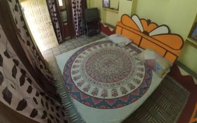 One Light Hostel