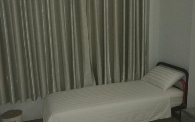Pioneer Hotel
