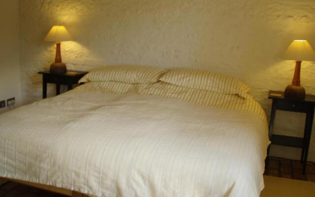 Top Parts Bed & Breakfast