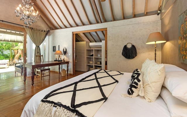 Villa Koyama by Villa Finder