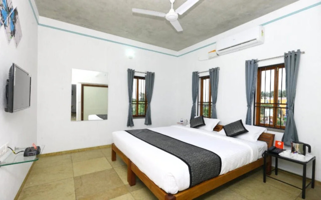Elite Inn By OYO Rooms