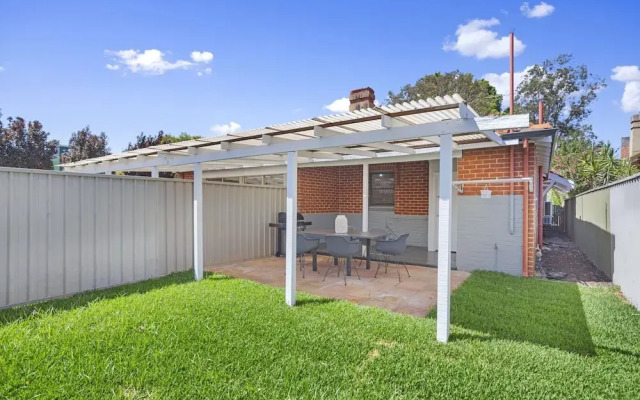 Elegant Art Semi Detached 2-bed Home