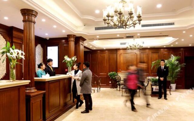 Menoni Boutique Hotel