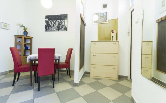 Fanesca Apartment