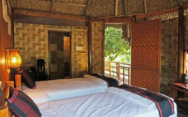 Bho Hoong Bungalows
