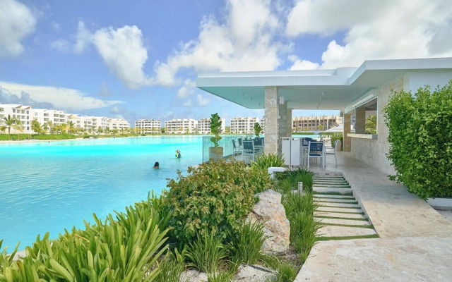 Luxury Escape Private Jacuzzi, Beach, Punta Cana Sleep 5