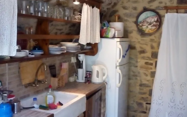 Mani Dere Tower Home
