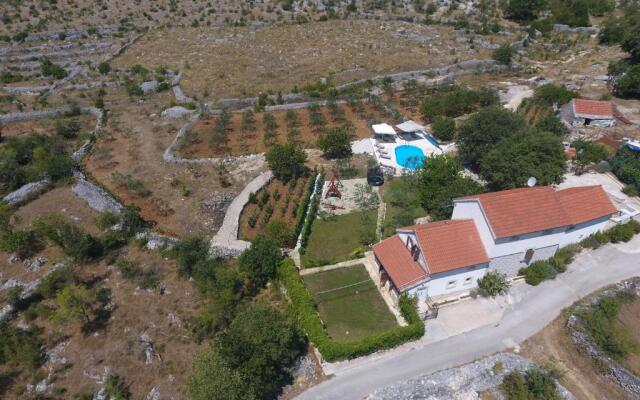 Heaven Country House