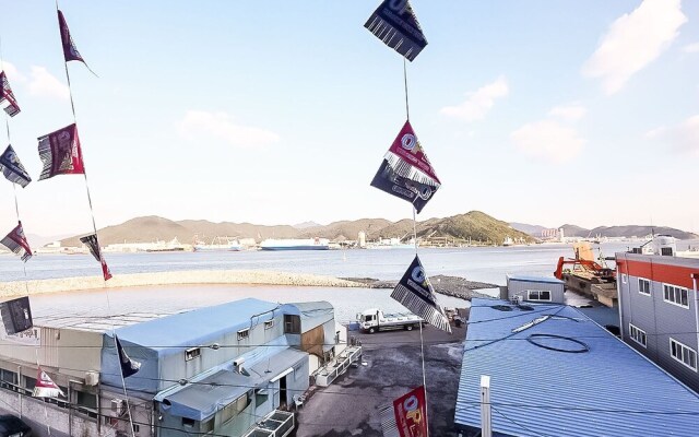 Changwon Masan Hotel BNB