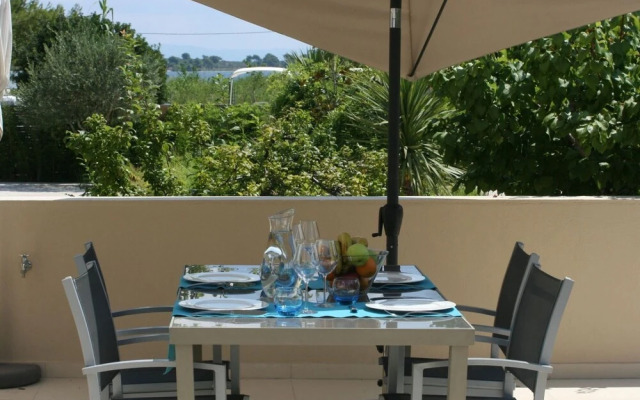 Tiamo Secrets Leading Villas River Beach