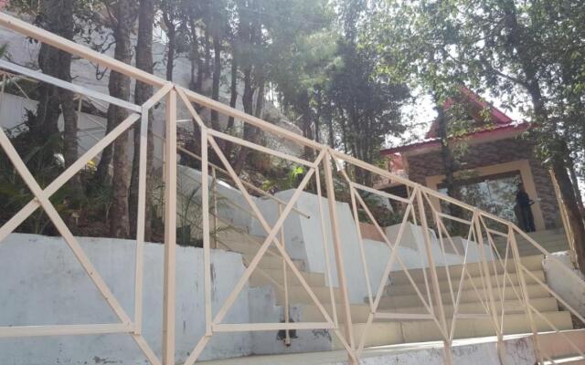 KVR Clarks Inn, Kufri