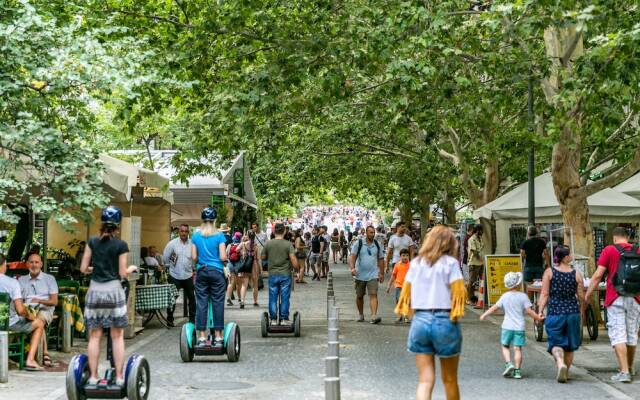 Acropolis Urban Apartments