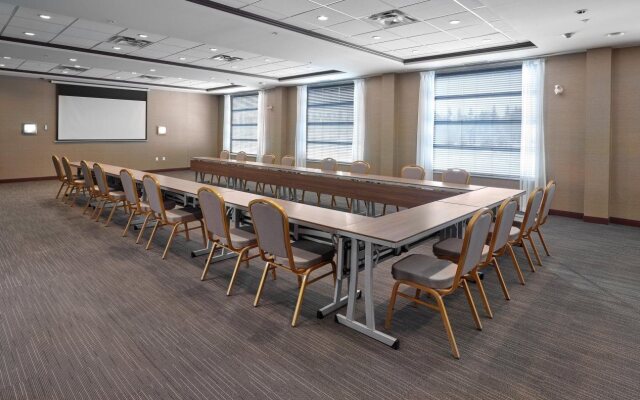 Four Points by Sheraton Edmonton West