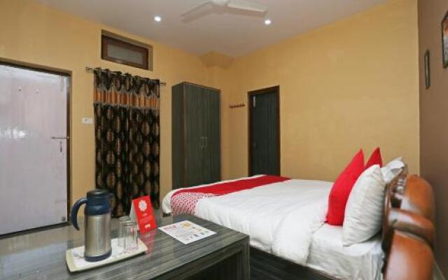 OYO 18269 Tulsi Guest House