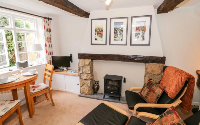 Hock-tide Cottage