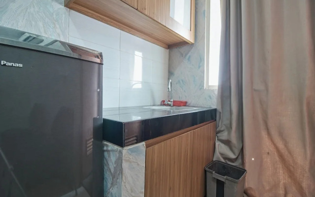 Apartment Green Lake View Ciputat by Celebrity Room