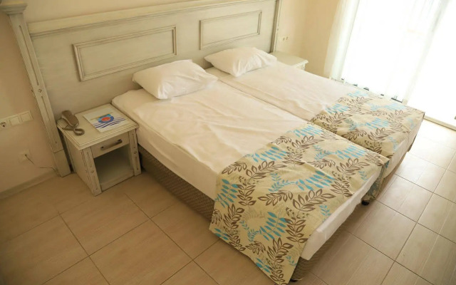 Life Elite Hotel
