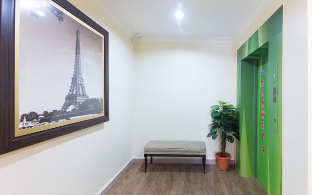 OYO 308 Hotel Sunjoy 9