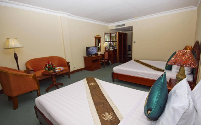 Majestic Oriental Hotel