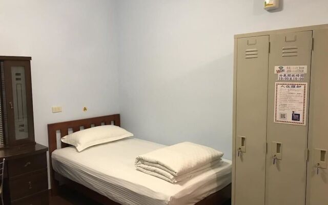 Handy Hostel