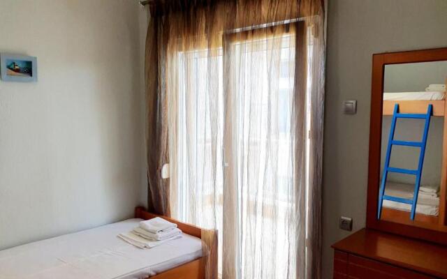 Seaside Luxury Suites