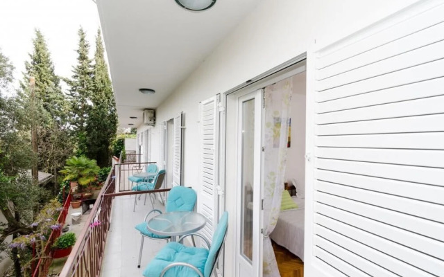 Apartments Villa Nikol