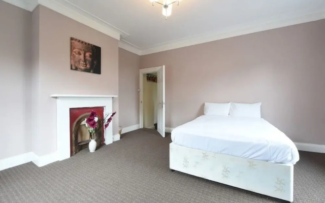 Meanwood Leeds Slp 19