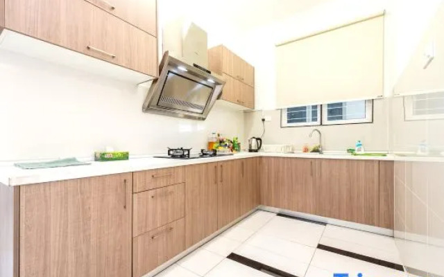 Private 5 star home @ Sky.Pod