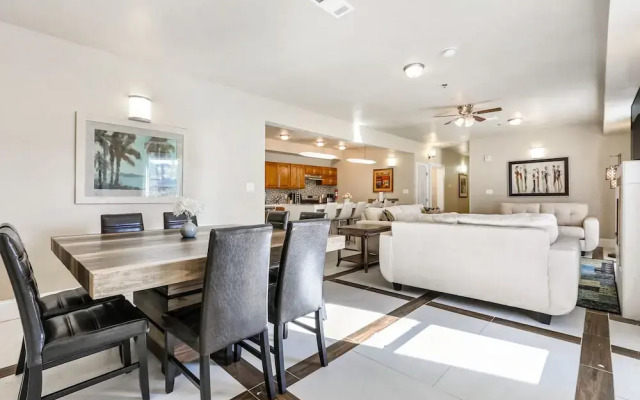 Fully Furnished Condos Near St Charles