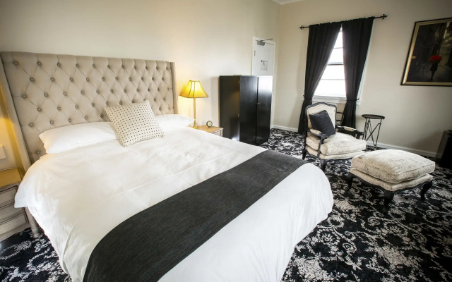 The Commercial Boutique Hotel