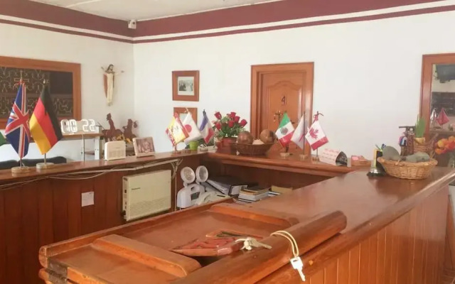 Capricornio Inn & Suites