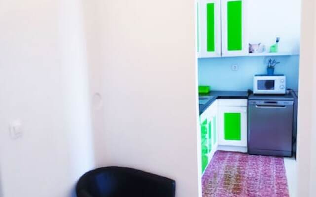 Chillax Rooms