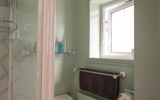 Clovelly Guest House