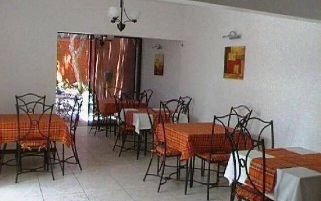 Hotel Le Voltaire