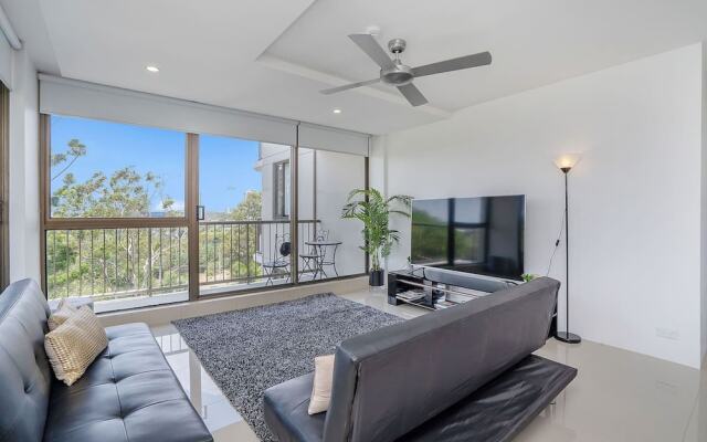 Grand, Bright, Modern Home