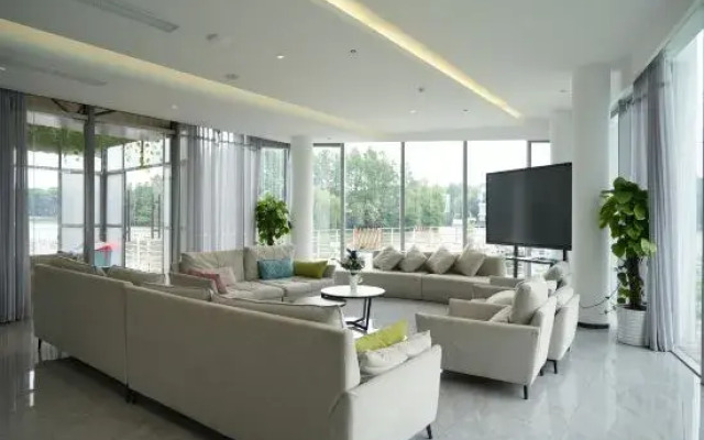 Yuehu YUEHU Zhenxuan International Resort Community