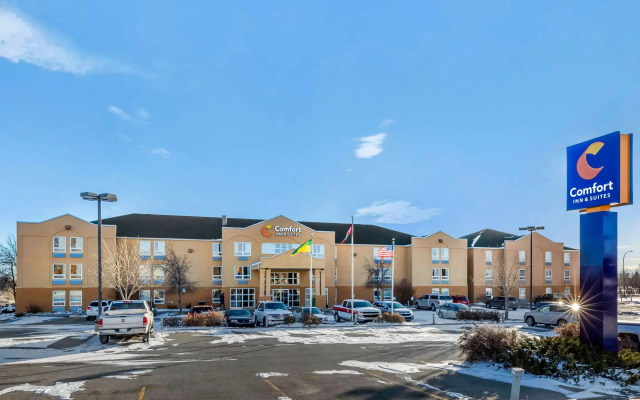 Comfort Inn & Suites
