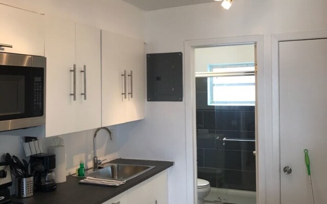 Hallandale Beach Resort Apartment