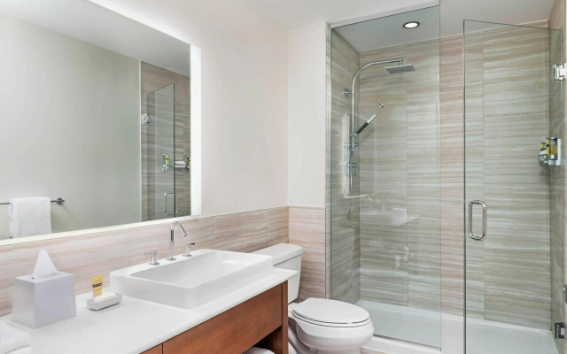 Element by Westin Calgary Airport
