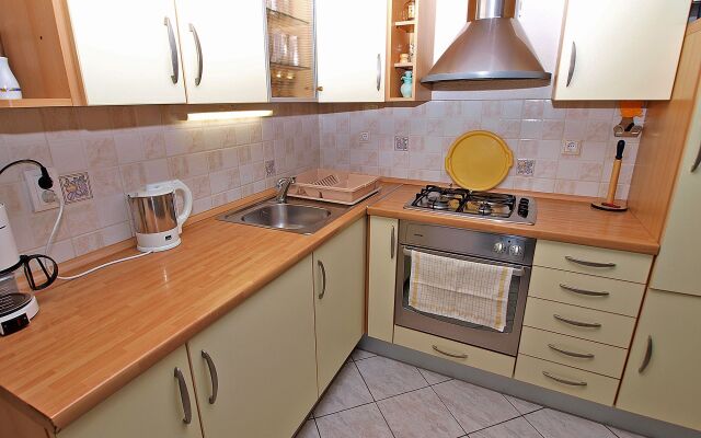 Apartment  Anica 770