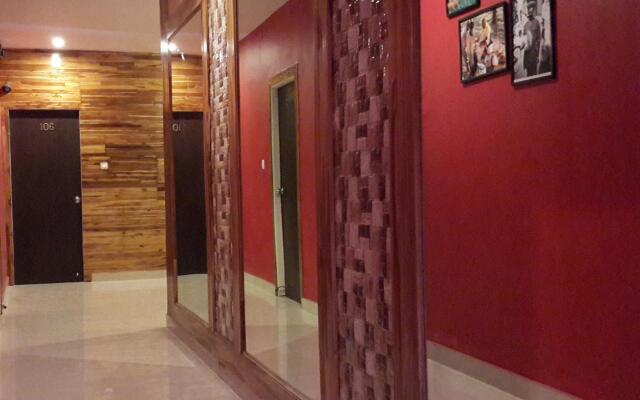 Hotel Varuna